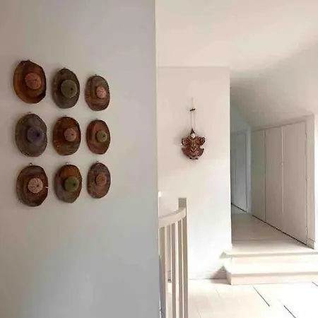 Fantastic 6 Bedroom House With Stunning Sea View