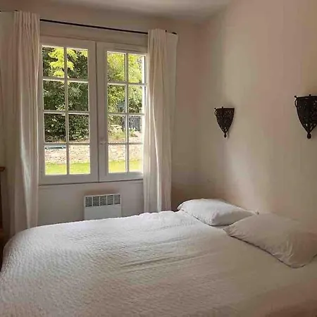 Fantastic 6 Bedroom House With Stunning Sea View Arzon